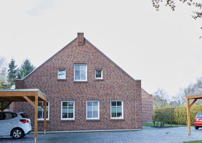 Mehrfamilienwohnhaus 01